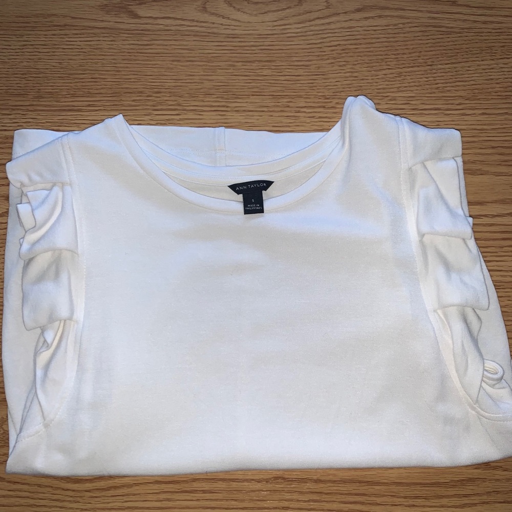 Ann Taylor White Top